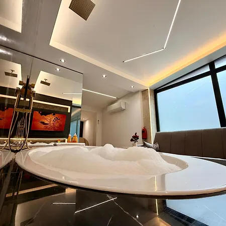 5 Star Luxury By Ben&co Apartamento Saraievo