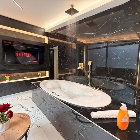 5 Star Luxury By Ben&co *